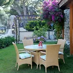 Kekik Alacati Mayko Hotell