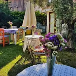 Kekik Alacati Mayko Çeşme