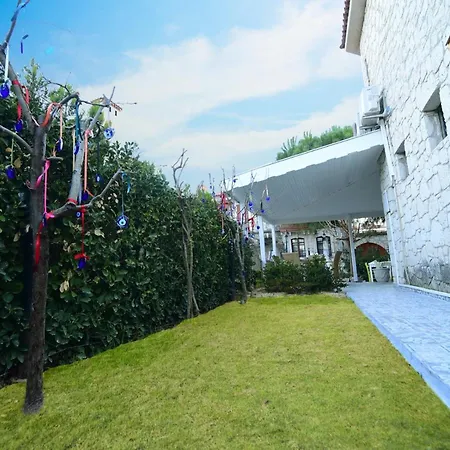 Kekik Alacati Mayko Hotell