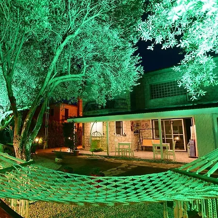 Kekik Alaçatı Mayko Otel Çeşme