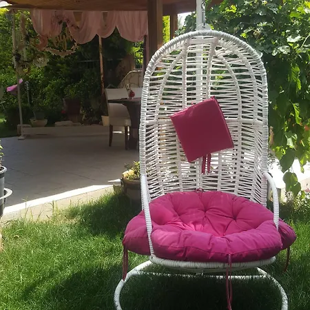 Kekik Alacati Mayko Чешме