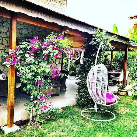 Otel Kekik Alaçatı Mayko