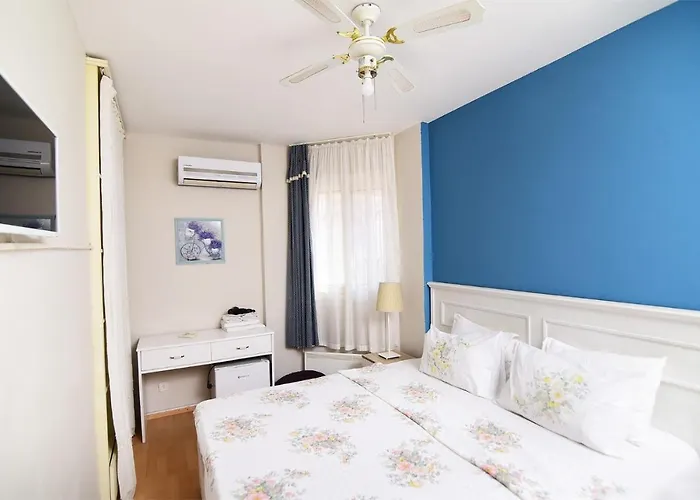 Kekik Alacati Mayko Hotel 2*