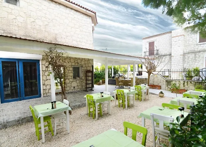 Hotel Kekik Alacati Mayko 2*