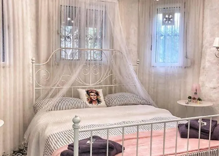 Kekik Alacati Mayko Hotel Çeşme