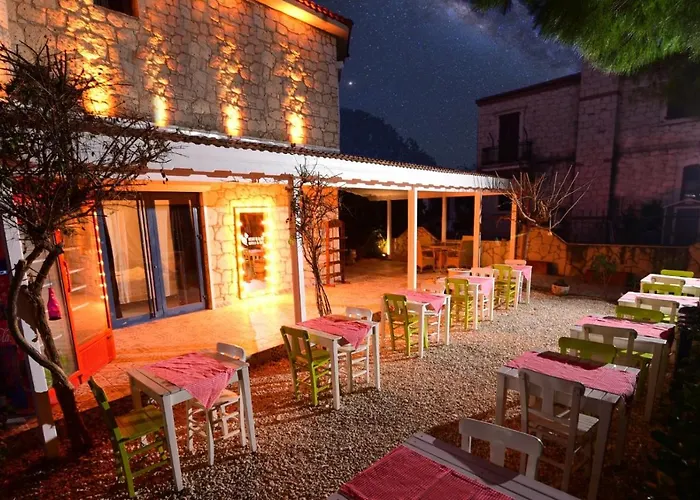 Kekik Alacati Mayko מלון 2*